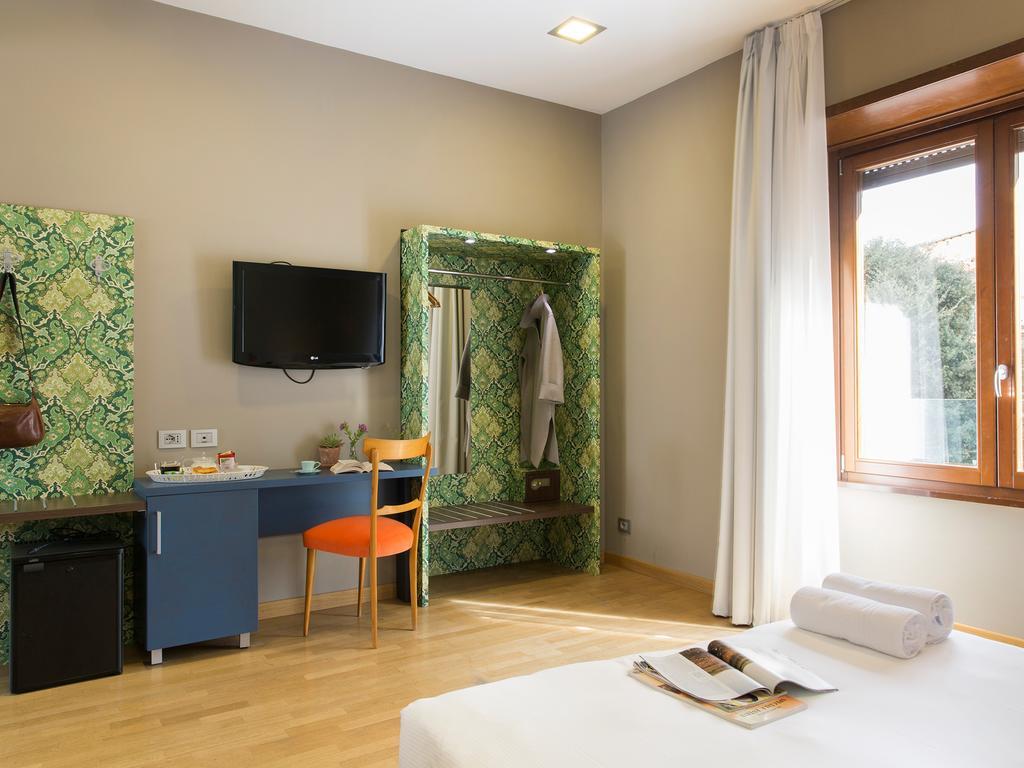 Monti First Hotel Roma Exterior foto