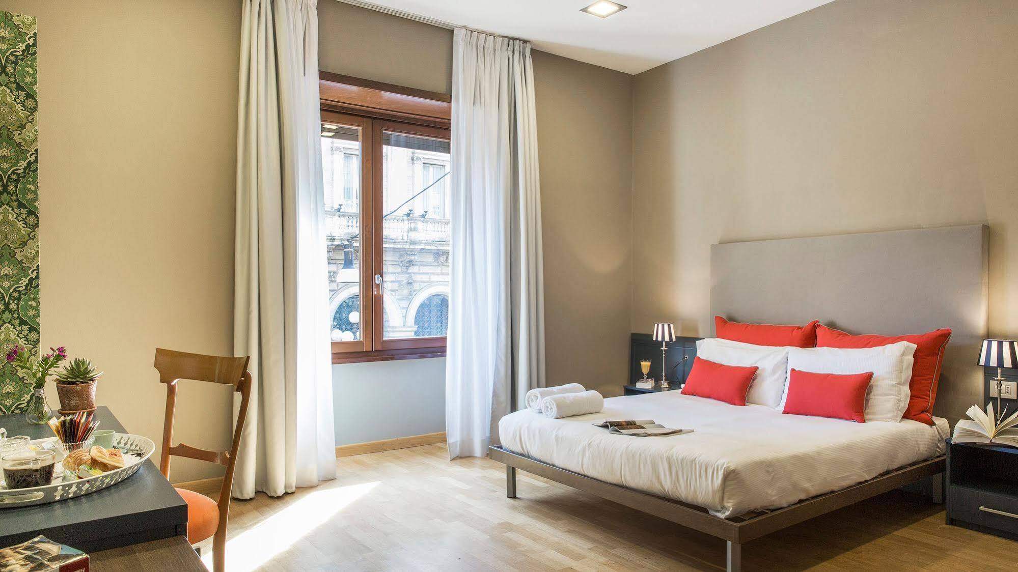 Monti First Hotel Roma Exterior foto